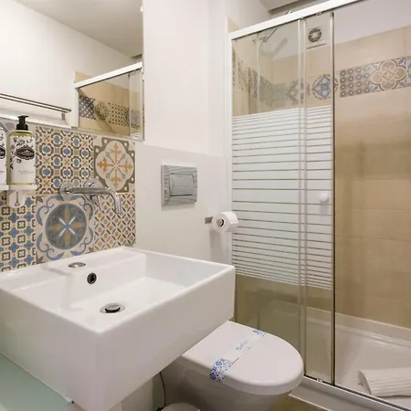 Historic Nook Downtown Near Metro * Porto