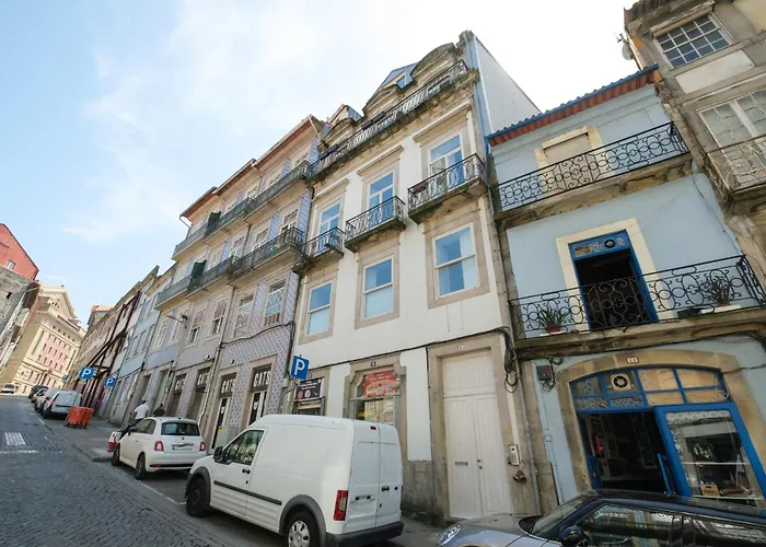 Historic Nook Downtown Near Metro *