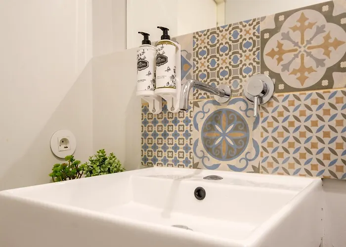 Historic Nook Downtown Near Metro * Oporto