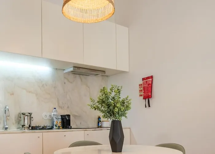 Historic Nook Downtown Near Metro * Oporto