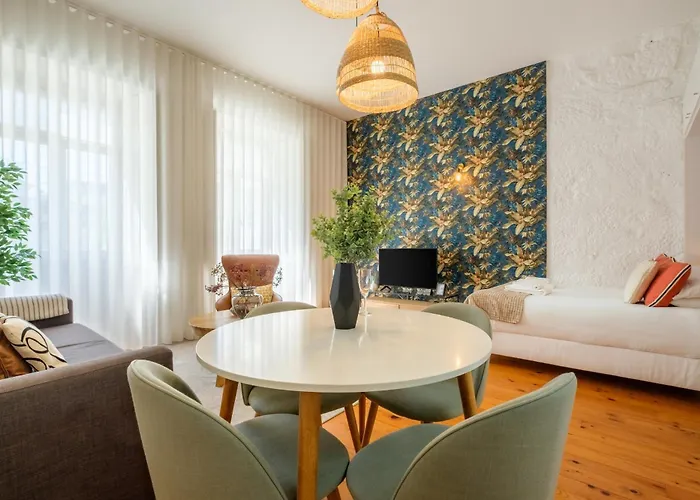 Historic Nook Downtown Near Metro Appartamento *