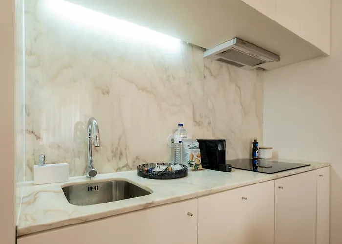 Historic Nook Downtown Near Metro * Porto