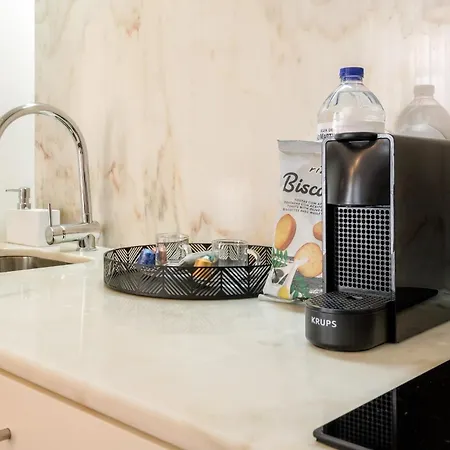 Historic Nook Downtown Near Metro Apartment Porto